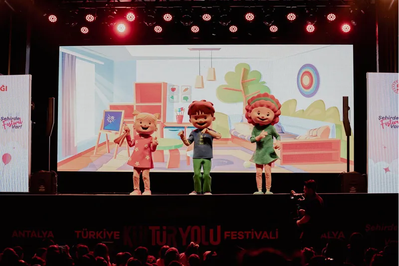 Antalya Kültür Yolu Festivali çeşitli etkinliklerle sürüyor