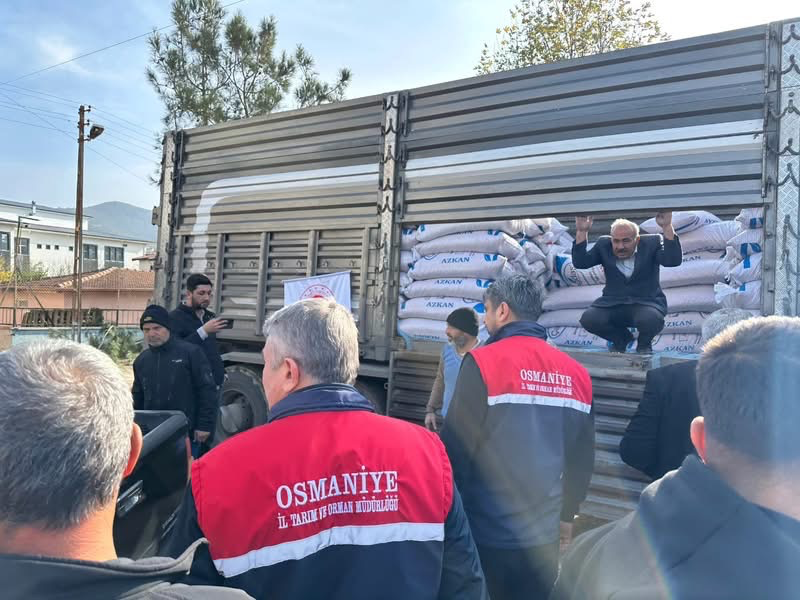 Osmaniye’de çiftçilere sertifikalı nohut tohumu dağıtıldı 