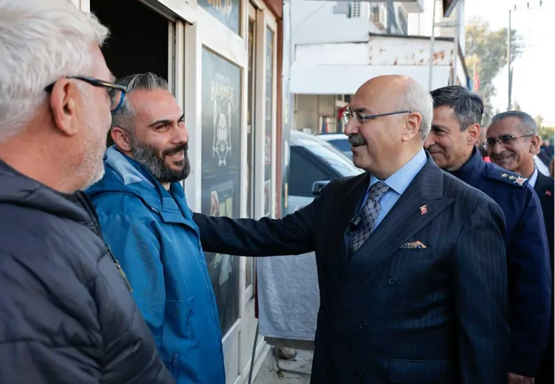 Adana Valisi Yavuz Selim Köşger, vatandaşlarla buluştu