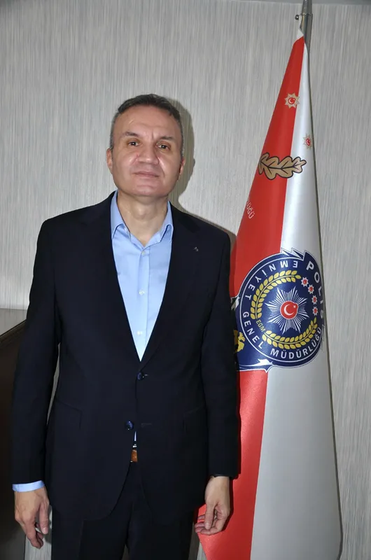 Tarsus İlçe Emniyet Müdürü Ali Kaplan görevine başladı