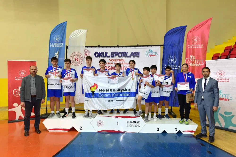 Okul sporları voleybol yıldızlar yarı final müsabakaları tamamlandı