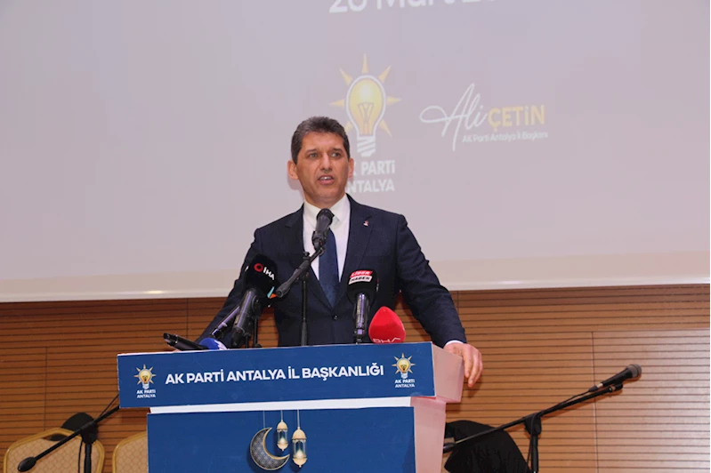 AK Parti Antalya İl Teşkilatı, iftarda buluştu