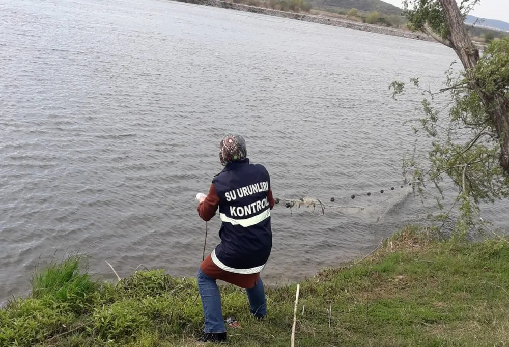 Osmaniye’de su ürünleri av yasağı başladı