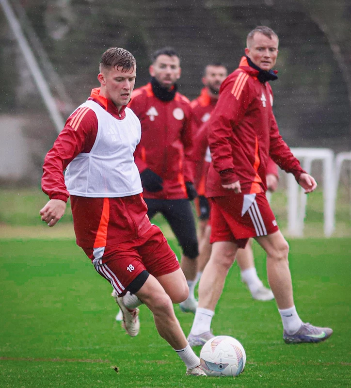 Onvo Antalyaspor, Reeder Samsunspor maçı hazırlıklarını sürdürdü