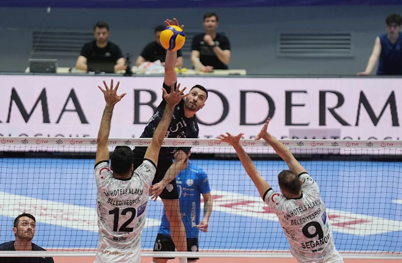 Voleybol: SMS Grup Efeler Ligi play-off 5-6 etabı