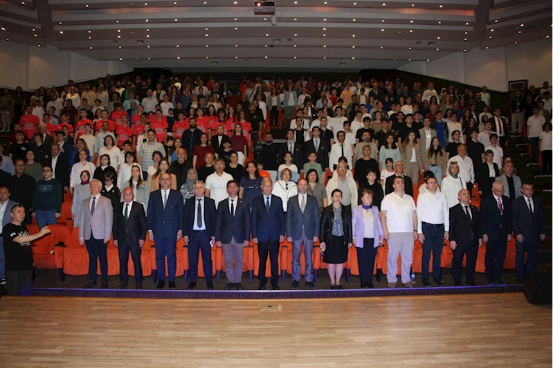 Genç zihinler 29. Ulusal Antalya Matematik Olimpiyatları