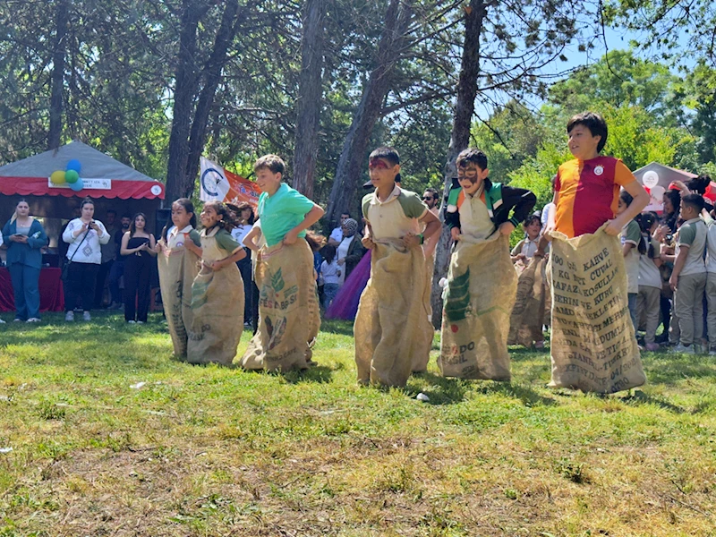 Osmaniye Korkut Ata Üniversitesince çocuk şenliği düzenlendi