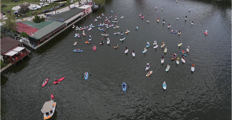 Uluslararası Portakal Çiçeği Karnavalı kapsamında su korteji yapıldı