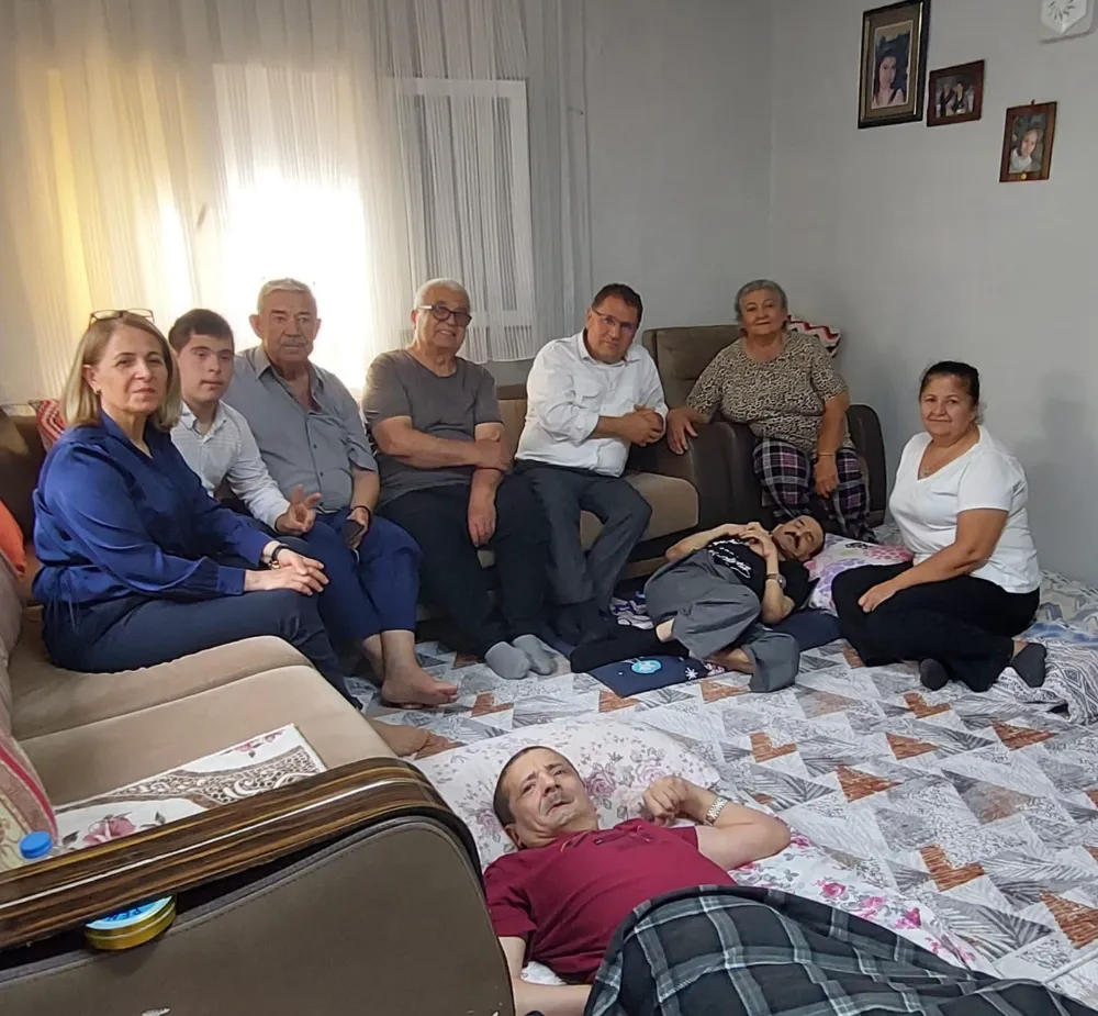 Osmaniye’de üç özel anneye anlamlı anneler günü ziyareti