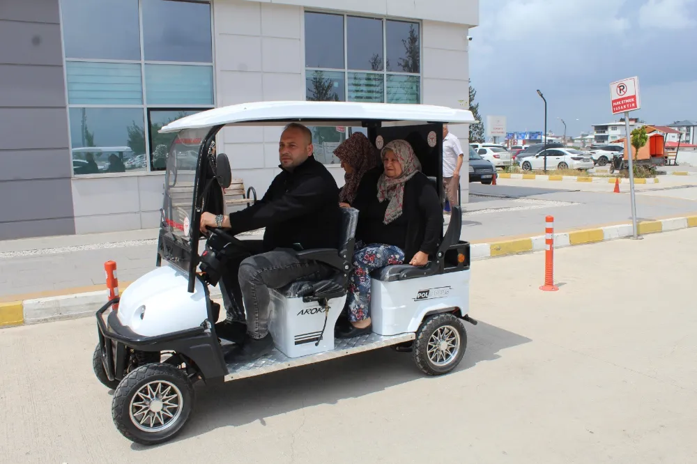 Osmaniye Devlet Hastanesi’ne Elektrikli Hasta Taşıma Aracı Kazandırıldı 