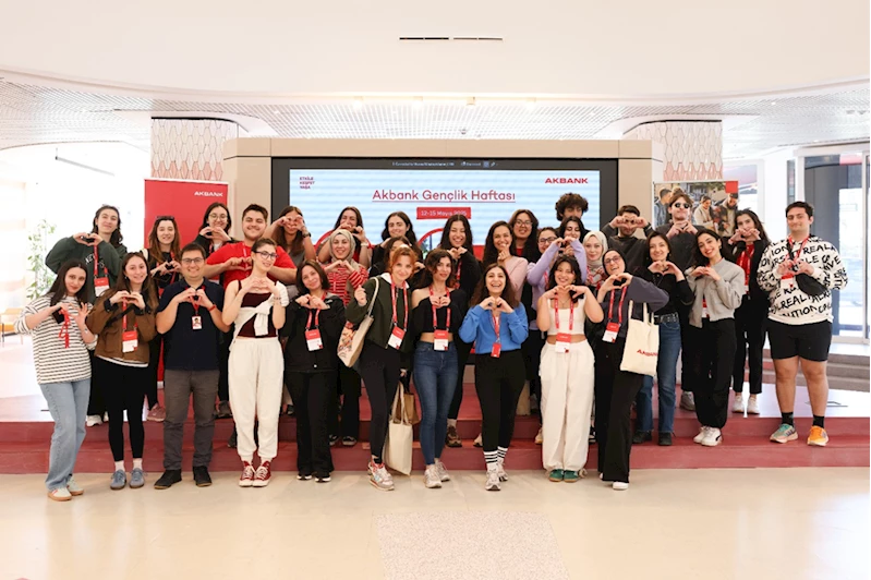 Akbank Gençlik Akademisi dördüncü yılını tamamladı