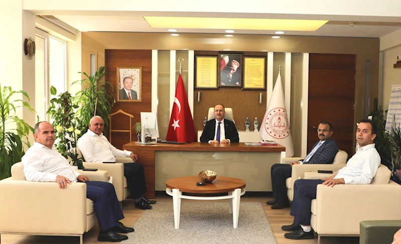 Eğitim-Bir-Sen Antalya Şubesinden İl Milli Eğitim Müdürü Eriş