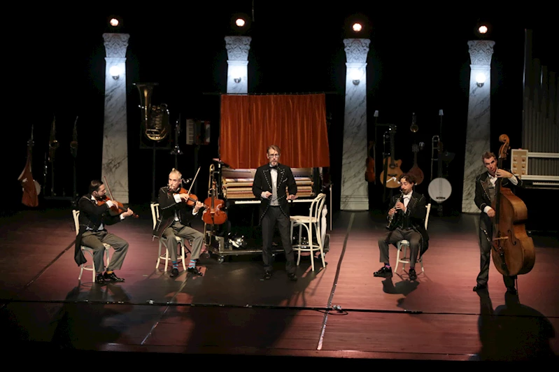 Devlet Tiyatroları Antalya 15. Uluslararası Tiyatro Festivali devam ediyor