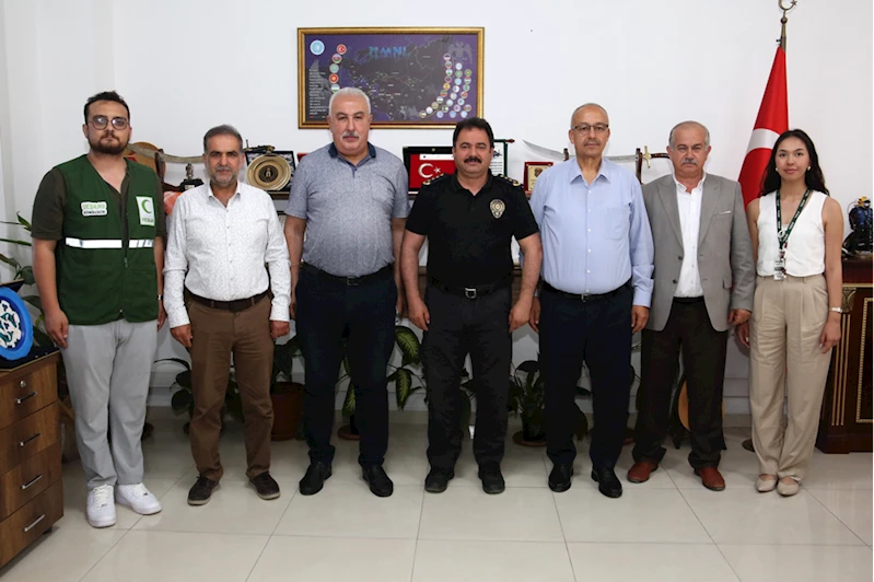 Yeşilay Hatay Şubesinden İl Emniyet Müdürü Gökce