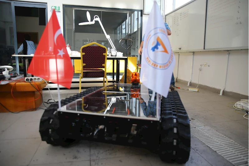 Meslek lisesinde tasarlanan otonom kara aracı 