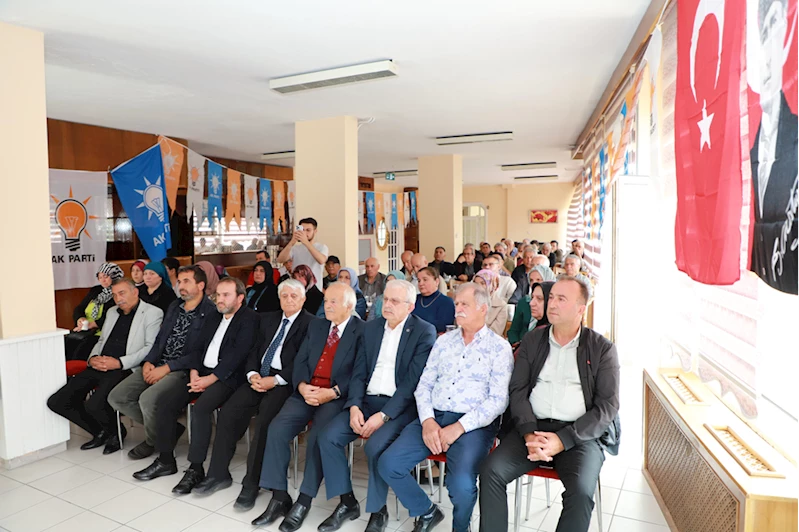 AK Parti Akseki İlçe teşkilatı bir araya geldi