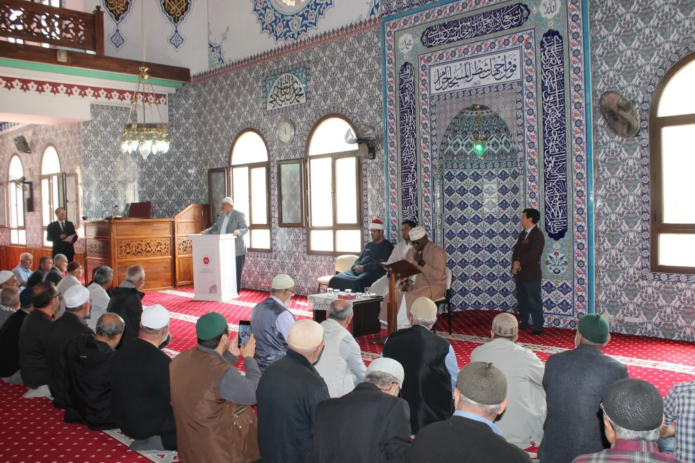 Dünya Birincisi Hafızlar Osmaniye’de Kur’an ziyafeti sundu