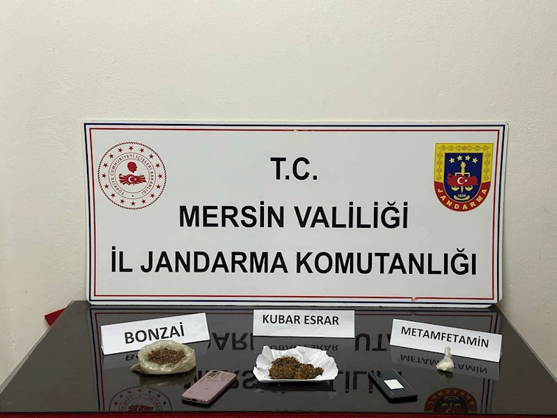 Mersin’de uyuşturucu operasyonunda yakalanan 2 zanlı tutuklandı