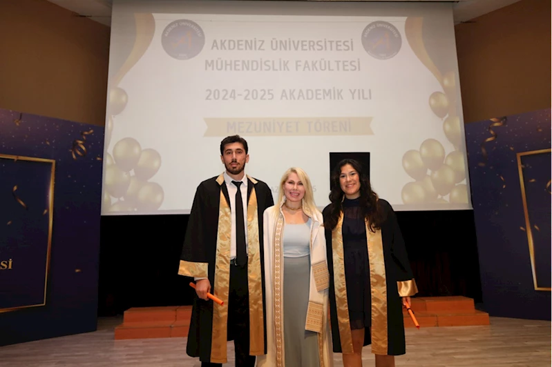 Akdeniz Üniversitesi Mühendislik Fakültesinde mezuniyet töreni düzenlendi