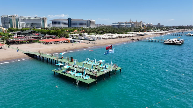 Temizliğin simgesi Mavi Bayraklar tatilci tercihlerini de etkiliyor