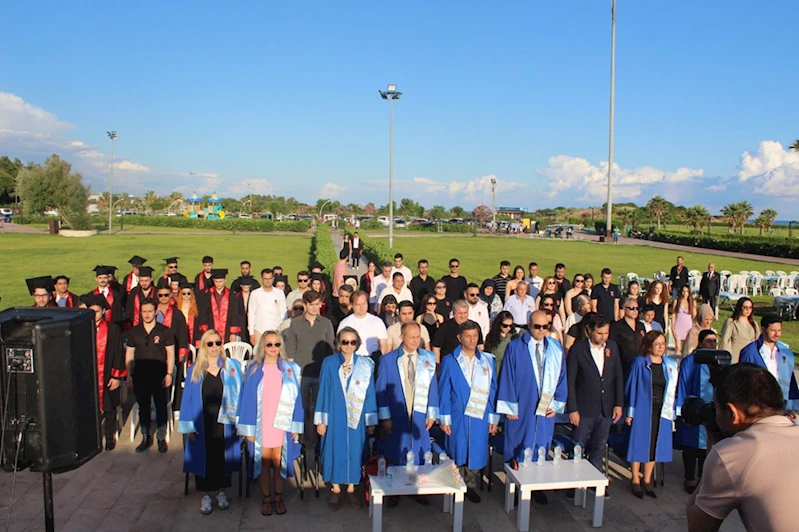 Serik İşletme Fakültesinde mezuniyet töreni düzenlendi 