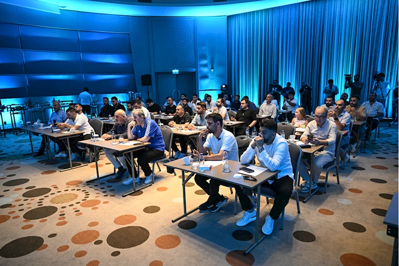 Adana Demirspor için 