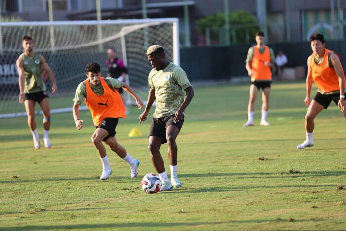 Alanyaspor, Çaykur Rizespor maçının hazırlıklarına başladı