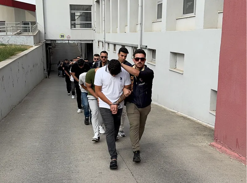 GÜNCELLEME - Adana merkezli yasa dışı bahis operasyonunda 21 şüpheli tutuklandı