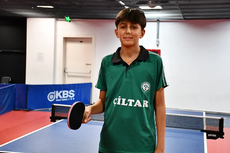 Milli masa tenisçi Görkem Öçal, Romanya