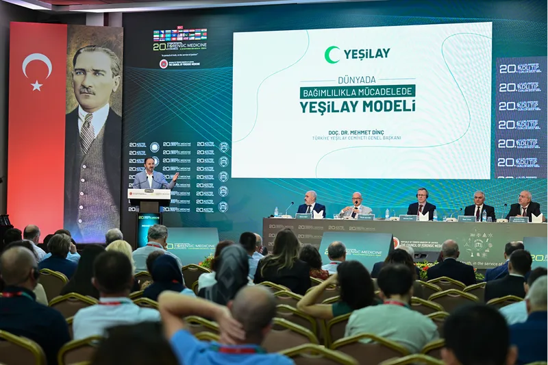 Yeşilay Genel Başkanı Dinç, 