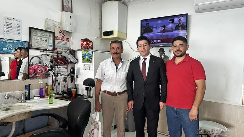 Aksu Kaymakamı Aydın, Ahilik Haftası kapsamında esnafı ziyaret etti