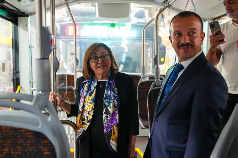 Karsan 18 metrelik elektrikli otobüs filosunu Gaziantep