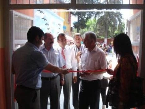 Namık Kemal İlköğretim Okulu`nda gıda kermesi