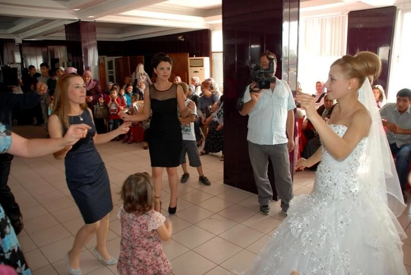 En mutsuz düğün töreni