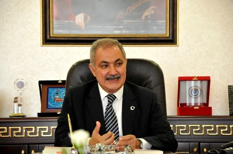 ?Bayram Birlik Ve Beraberliğimizi Bir Kez Daha Pekiştirecektir?