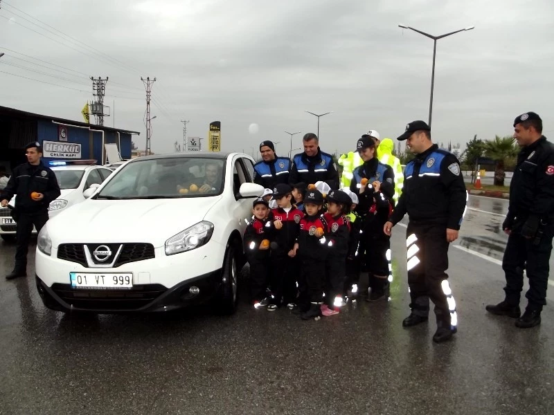Dörtyol polisinden kemer takana narenciye?