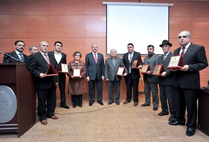 Milli mücadele kahramanlarının yakınlarına şükran plaketi verildi