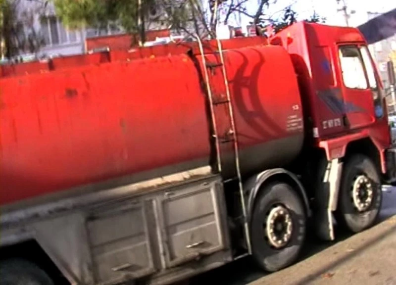 Osmaniye`de kaçak madeni yağ ve motorin ele geçirildi