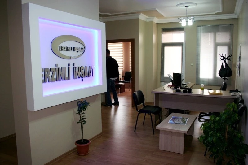 Erzinli İnşaat Yeni Bürosunda