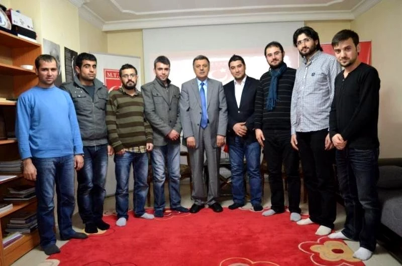 Pakdil: Eğitimli gençler bizi lider ülke yapar