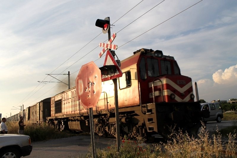 Hemzemin geçitler tehlike saçıyor