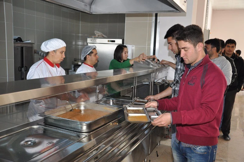 OKÜ`de zengine yemek ucuz, garibana pahalı