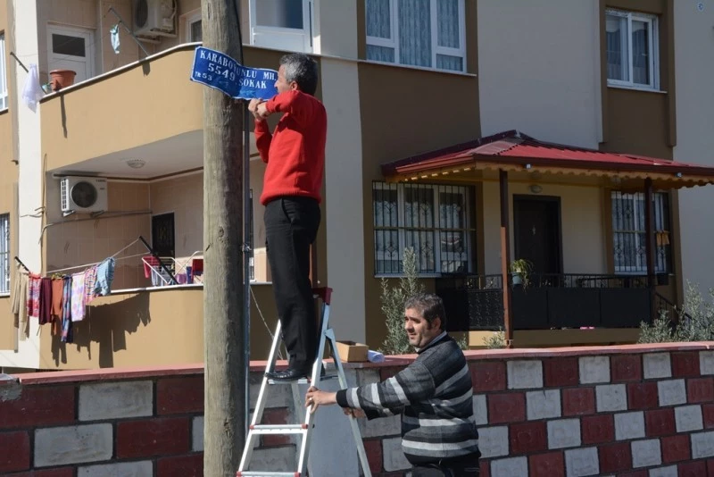 Eyüp Sultan Mahallesinin Sokak Tabelaları Değişiyor