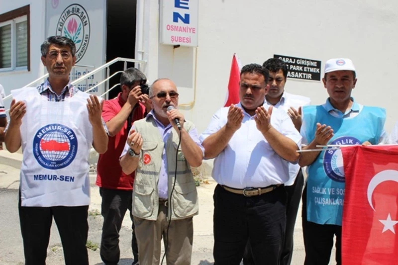 Çin`in Doğu Türkistan`da ki saldırılar protesto edildi