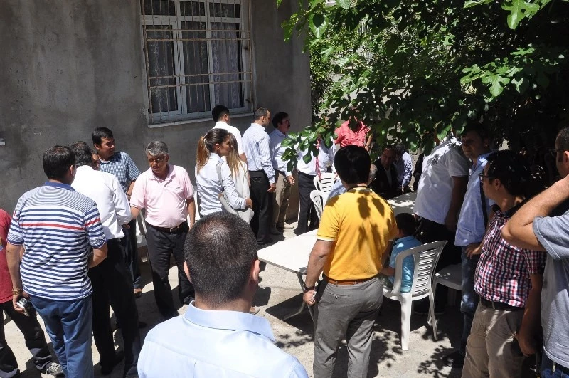 CHP`li Özel`den Mehmet Alkan Yarbaya Destek