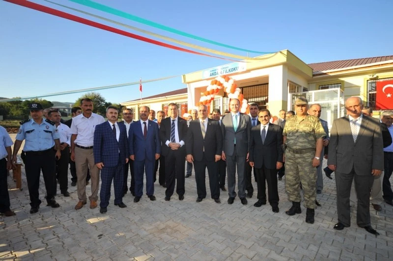 Sumbas Akdam İlkokulu?nun Yeni Binasının Açılışı Yapıldı