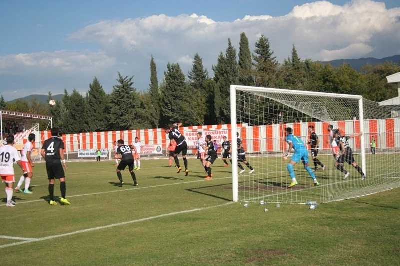 Erzin taraftarını üzdü:1-4