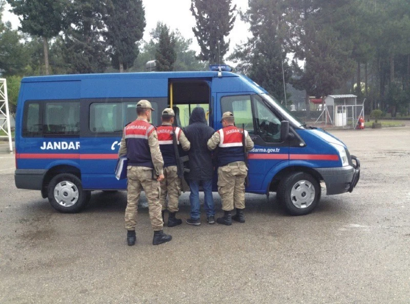 Jandarma 2015`te aranan 368 şahsı yakaladı