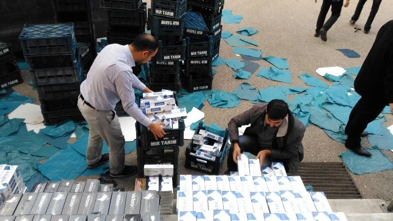 Sigara kaçakçıları her yolu deniyor