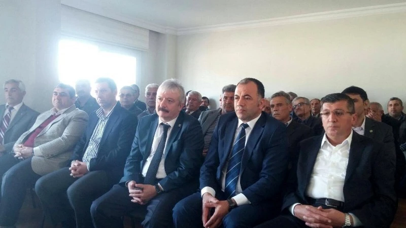 Zeytin Üreticileri Birliği`nde Alibekiroğlu, güven tazeledi